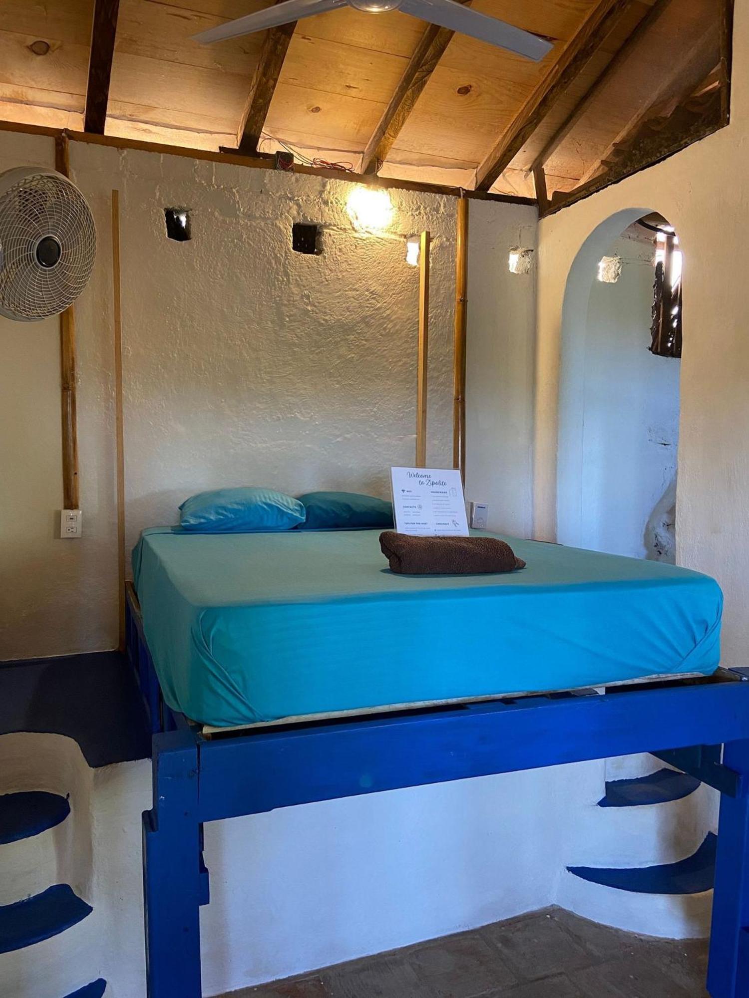 Mixtli Ecohouse, Habitaciones Sol & Luna - Starlink Internet ซาน เปโดร โปชุทลา ภายนอก รูปภาพ